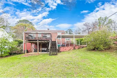 1324 E Forrest Avenue, East Point, GA 30344 - Photo 14