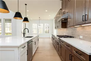 713 Keystone Dr, Woodstock, GA 30188 - Photo 18