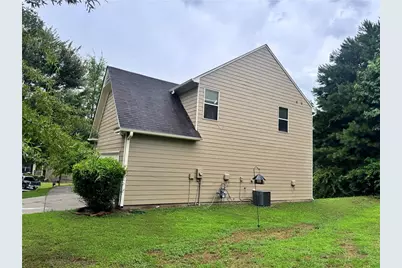 4433 Black Hills Drive, Acworth, GA 30101 - Photo 16