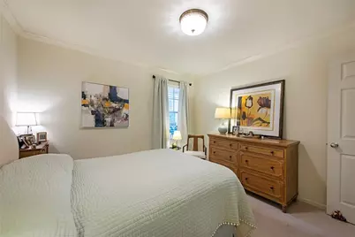 3076 Chastain Park Court NE, Atlanta, GA 30342 - Photo 16