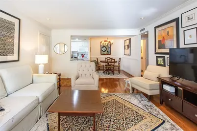 3076 Chastain Park Court NE, Atlanta, GA 30342 - Photo 6