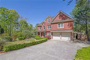 1340 Eryn Cir, Suwanee, GA 30024 - Photo 4