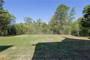 1340 Eryn Cir, Suwanee, GA 30024 - Photo 50