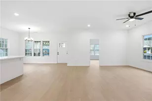 1454 St Francis Ave, Atlanta, GA 30344 - Photo 12