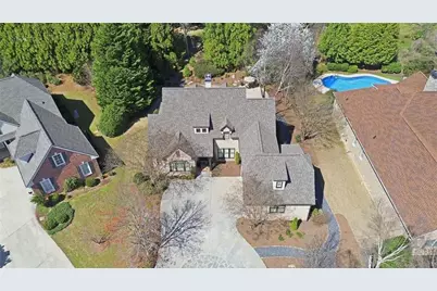 1538 Berkeley Court, Gainesville, GA 30501 - Photo 2