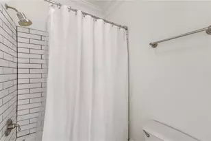 802 Ciiftin Heights Ln NE, Atlanta, GA 30329 - Photo 6