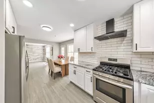 389 England Pl, Marietta, GA 30066 - Photo 12