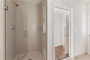 1080 Peachtree St NE, Atlanta, GA 30309 - Photo 18