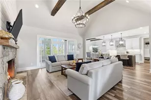 6878 S Bluff Ct, Gainesville, GA 30506 - Photo 8