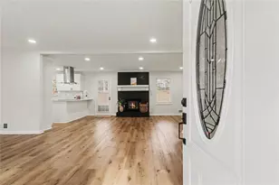 2142 Colonial Oak Way SW, Stone Mountain, GA 30087 - Photo 2