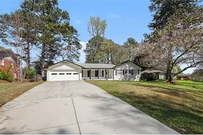 2142 Colonial Oak Way SW, Stone Mountain, GA 30087 - Photo 26