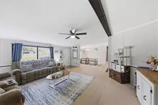 147 Pocahontas St, Jackson, GA 30233 - Photo 10