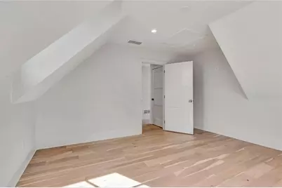 124 Morgan Street, Senoia, GA 30276 - Photo 20