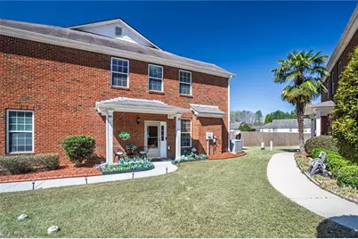 988 Treymont Way, Lawrenceville, GA 30045 - Photo 2