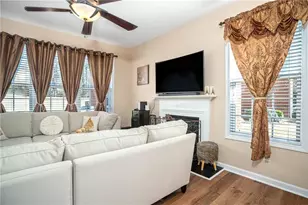 988 Treymont Way, Lawrenceville, GA 30045 - Photo 8