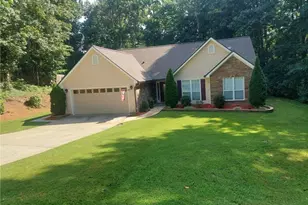 4215 Hamilton Walk Dr, Buford, GA 30519 - Photo 2