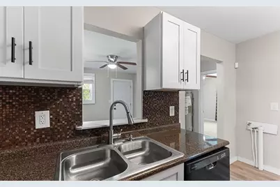 2164 Monroe Avenue, Macon, GA 31204 - Photo 10