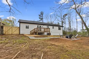 235 Poplar St, Buford, GA 30518 - Photo 24