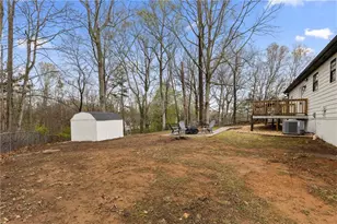 235 Poplar St, Buford, GA 30518 - Photo 28