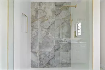 235 Poplar St, Buford, GA 30518 - Photo 12