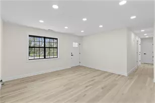 235 Poplar St, Buford, GA 30518 - Photo 8