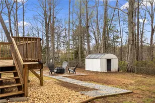 235 Poplar St, Buford, GA 30518 - Photo 30