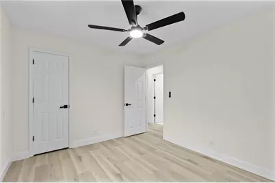 235 Poplar St, Buford, GA 30518 - Photo 14