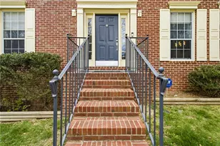 145 Shadybrook Ln SW, Atlanta, GA 30331 - Photo 6