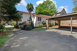 2837 N Hills Dr NE, Atlanta, GA 30305 - Photo 52