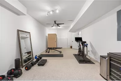 1013 Lenox Valley Drive NE, Atlanta, GA 30324 - Photo 38