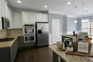 4215 Hopewell Manor Dr, Cumming, GA 30028 - Photo 6