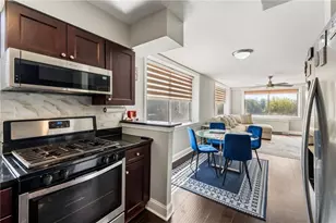 2479 Peachtree Rd NE, Atlanta, GA 30305 - Photo 20