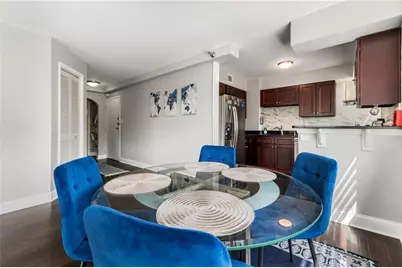 2479 Peachtree Road NE #217, Atlanta, GA 30305 - Photo 16