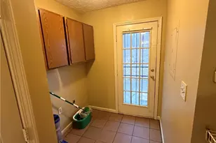 122 Oriole Dr, Jonesboro, GA 30238 - Photo 12