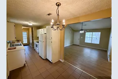 122 Oriole Drive, Jonesboro, GA 30238 - Photo 8