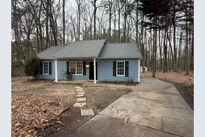 122 Oriole Drive, Jonesboro, GA 30238 - Photo 1