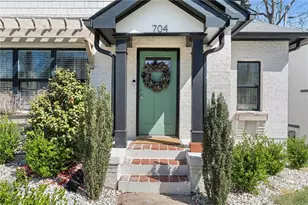 704 Rochelle Dr SW, Atlanta, GA 30310 - Photo 4