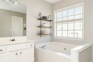 618 Dahoma Trail, Woodstock, GA 30188 - Photo 32