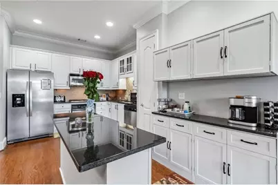 2300 Peachford Road #1410, Atlanta, GA 30338 - Photo 8
