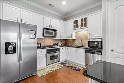 2300 Peachford Road #1410, Atlanta, GA 30338 - Photo 8