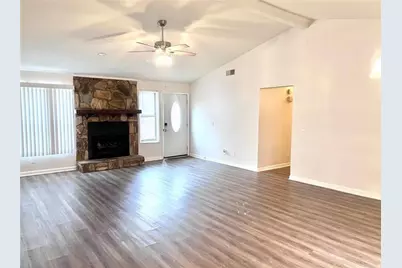 125 Apple Valley, Woodstock, GA 30188 - Photo 4