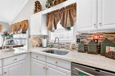 904 Pointers Way, Lawrenceville, GA 30043 - Photo 8