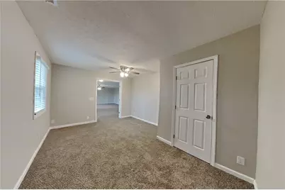 5493 Riverchase Drive, Flowery Branch, GA 30542 - Photo 14