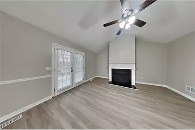 5493 Riverchase Drive, Flowery Branch, GA 30542 - Photo 2