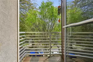 201 Howard St SE, Atlanta, GA 30317 - Photo 28