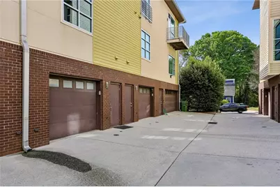 201 Howard Street SE #3, Atlanta, GA 30317 - Photo 38