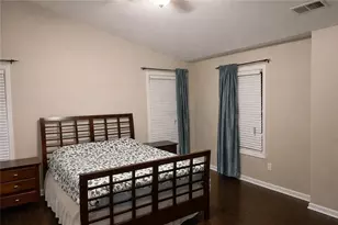 1020 Chandler Ridge Dr, Lawrenceville, GA 30045 - Photo 14