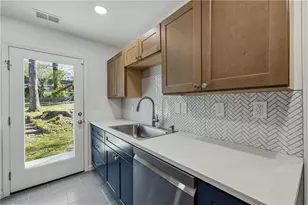 2583 Joyce Ave, Decatur, GA 30032 - Photo 8
