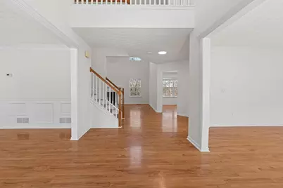 670 Roxford Ln, Buford, GA 30518 - Photo 6