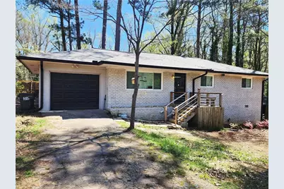 3158 Cloverhurst Drive, Atlanta, GA 30344 - Photo 1